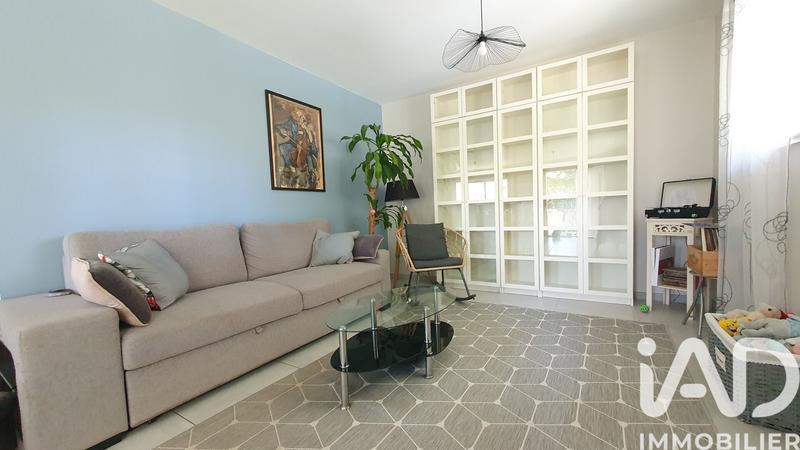 Maison - 93 m² - 4 pièces