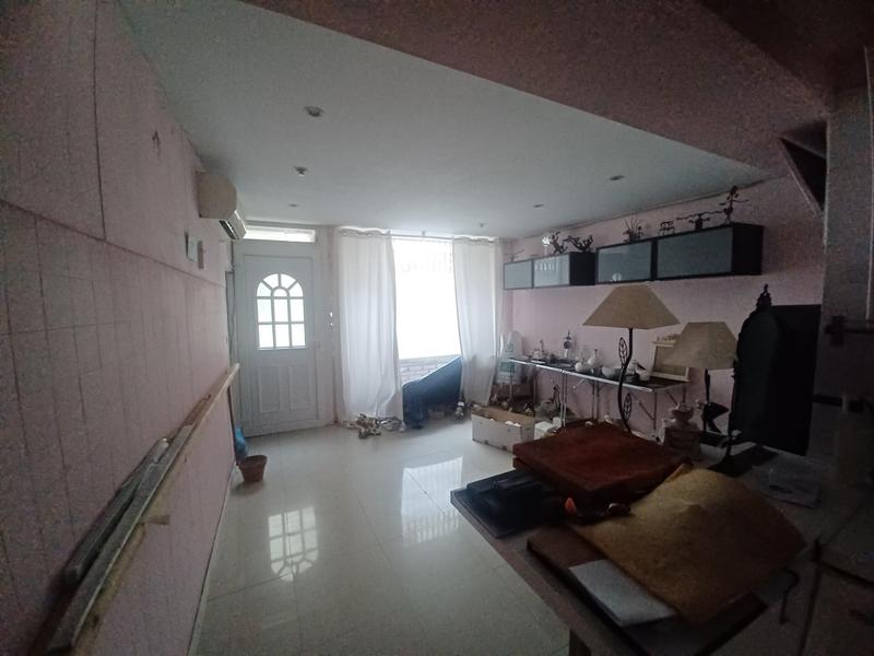 Maison - 170 m² - 4 pièces