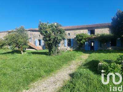 Maison de campagne - 560 m² - 19 pièces