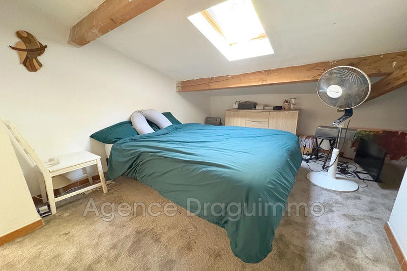 Maison - 185 m² - 8 pièces