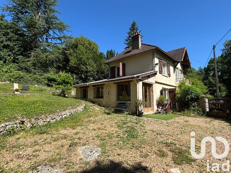 Maison - 104 m² - 5 pièces