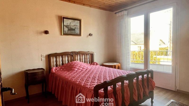 Maison - 153 m² - 8 pièces