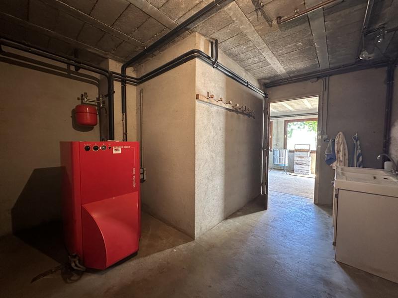 Maison - 177 m² - 8 pièces