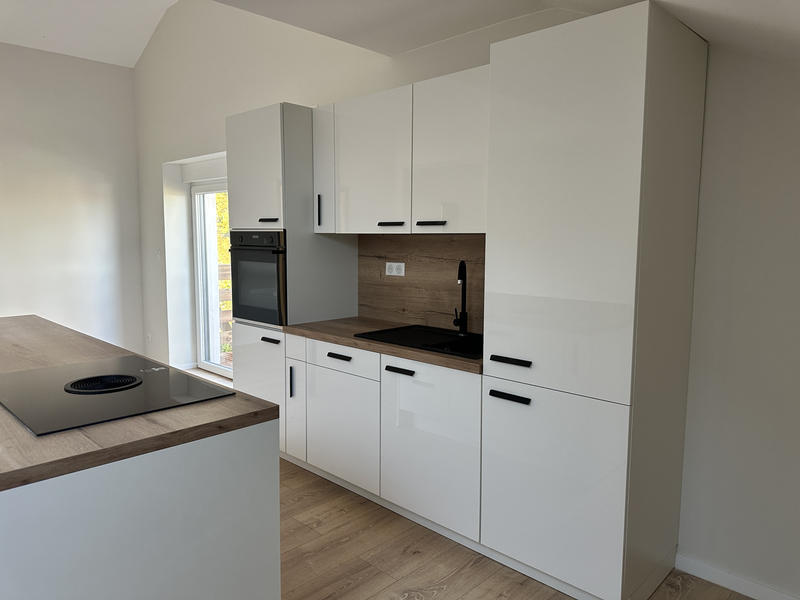 Appartement - 95 m² - 4 pièces