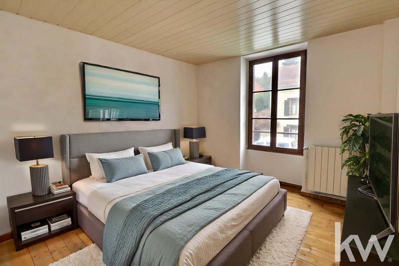 Maison - 80 m² - 5 pièces