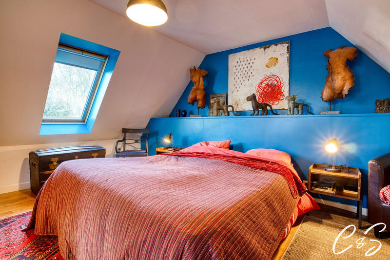 Maison ancienne - 335 m² - 11 pièces