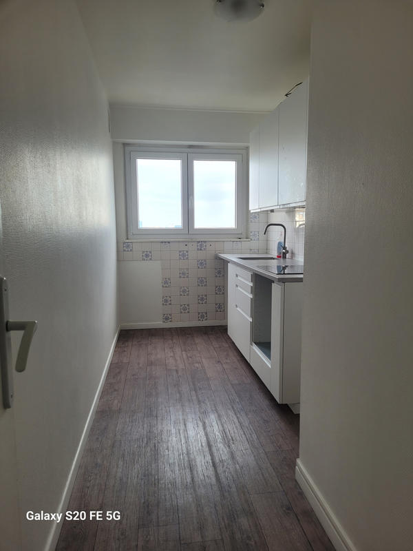 Appartement - 86 m² - 4 pièces