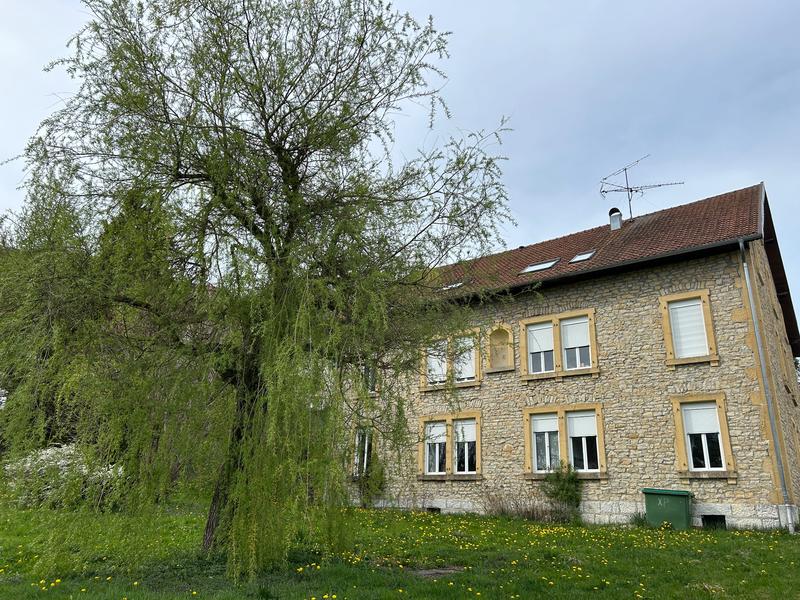 Maison - 400 m² - 20 pièces