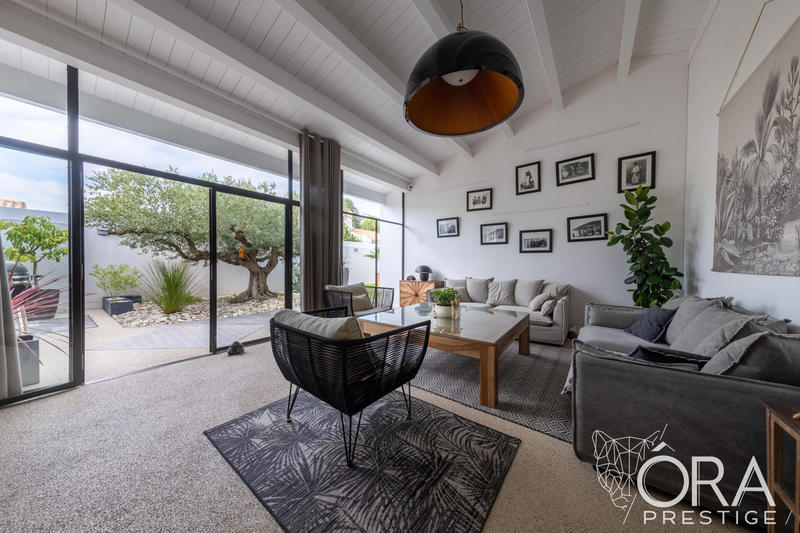 Maison contemporaine - 160 m² - 5 pièces