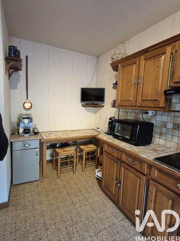 Maison - 180 m² - 5 pièces