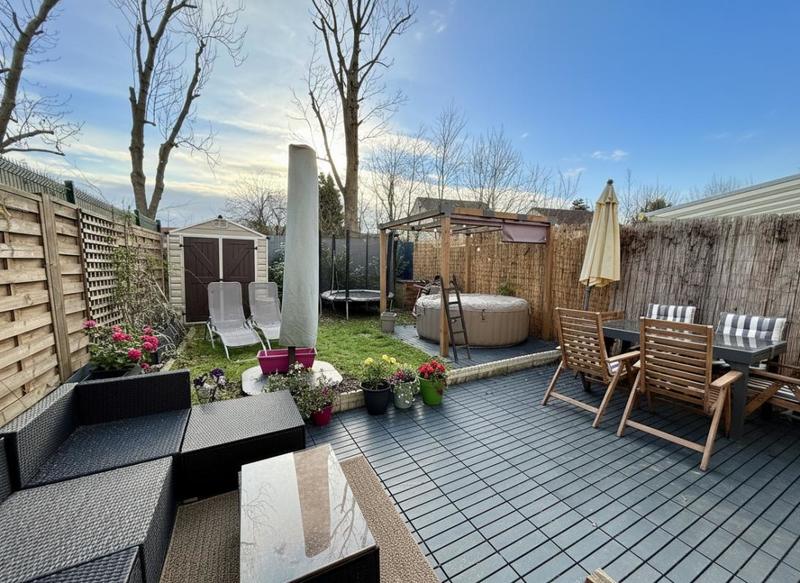 Maison - 80 m² - 5 pièces