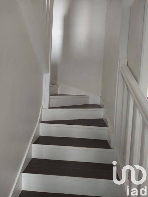 Maison - 176 m² - 8 pièces