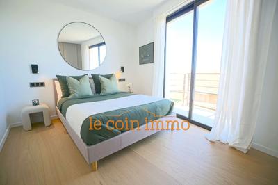 Appartement - 90 m² - 3 pièces