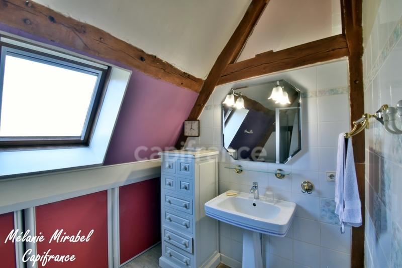 Maison - 184 m² - 7 pièces