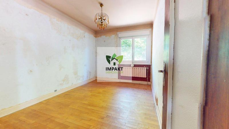 Maison - 84 m² - 5 pièces