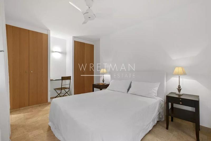 Immeuble mixte - 826 m²