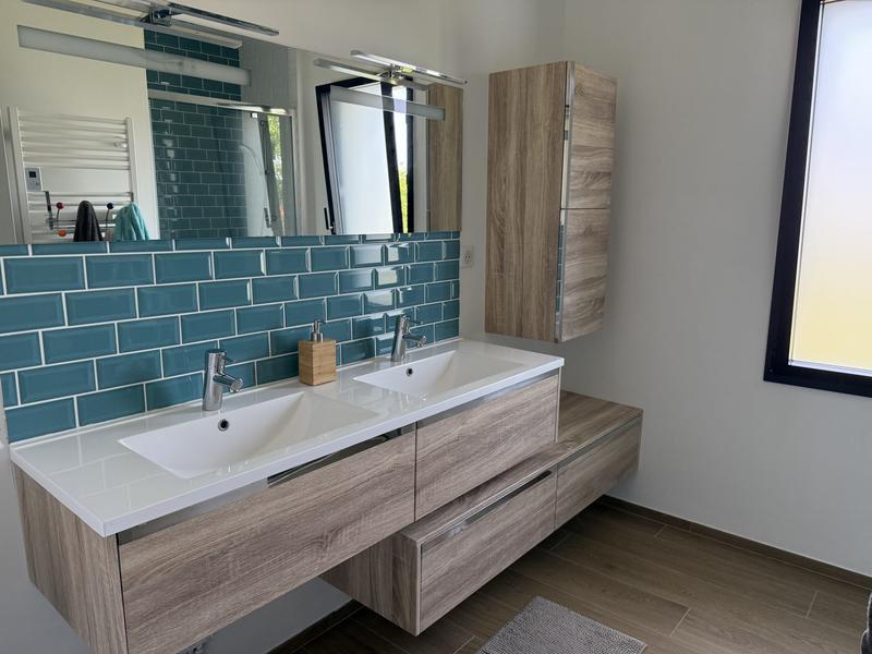 Maison - 200 m² - 8 pièces