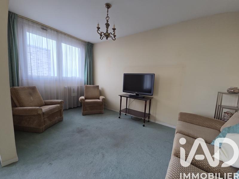 Appartement - 95 m² - 5 pièces