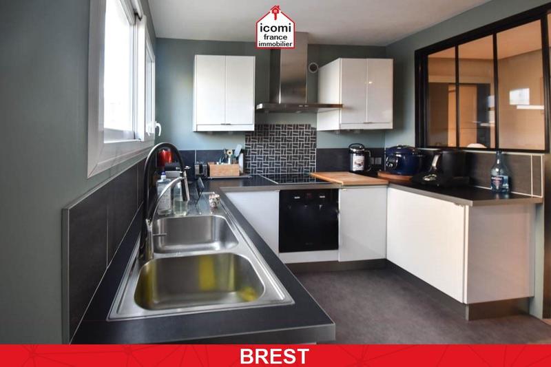 Appartement - 82 m² - 4 pièces