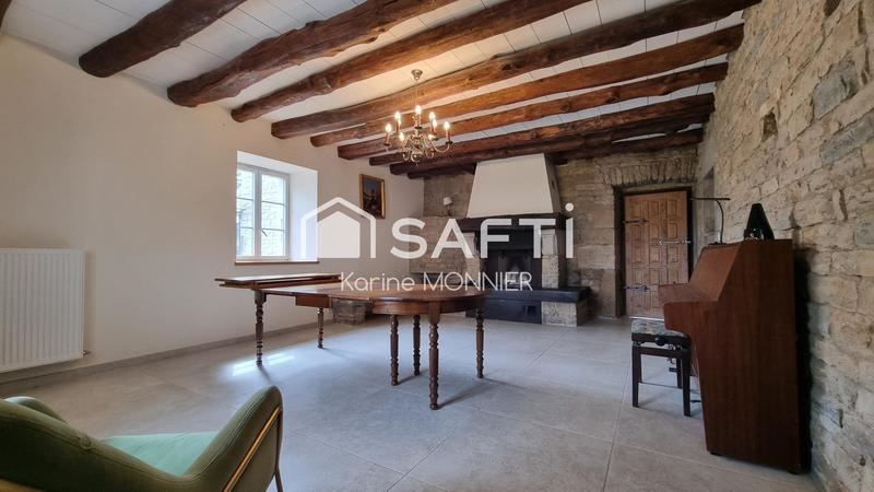 Maison - 418 m² - 10 pièces