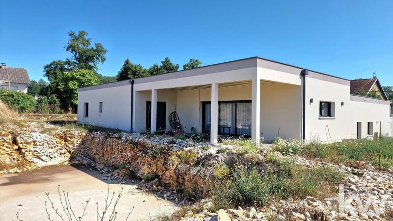 Maison - 176 m² - 6 pièces