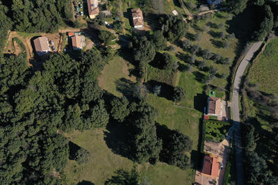 Terrain - 1 300 m²