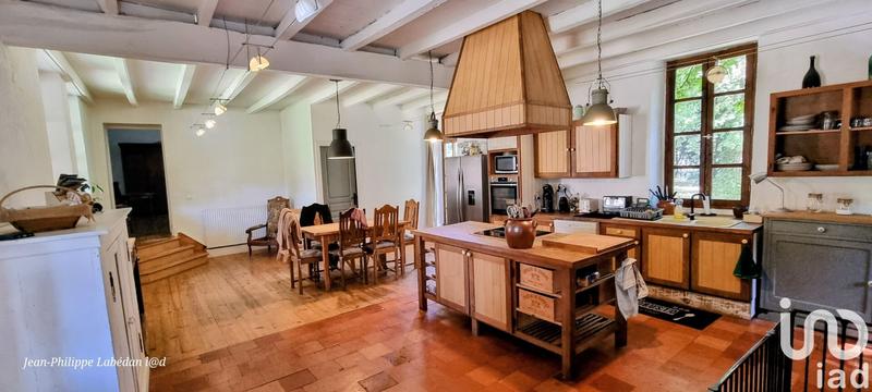 Maison - 295 m² - 7 pièces