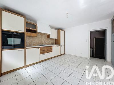 Maison - 81 m² - 4 pièces