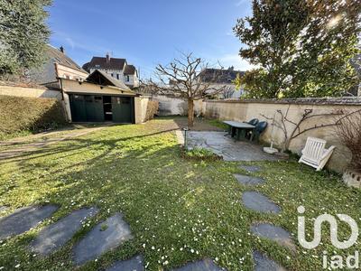 Maison - 171 m² - 6 pièces