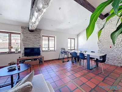 Appartement - 125 m² - 4 pièces