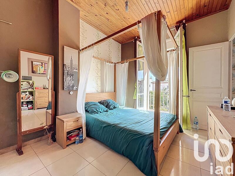 Maison - 111 m² - 5 pièces