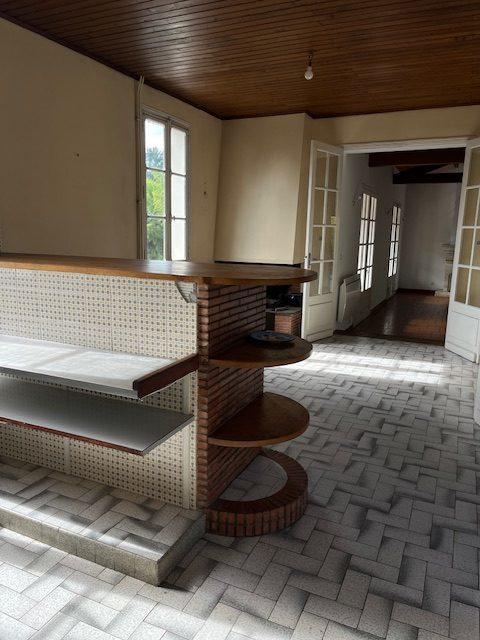 Maison - 500 m² - 10 pièces