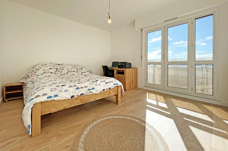 Appartement - 95 m² - 4 pièces