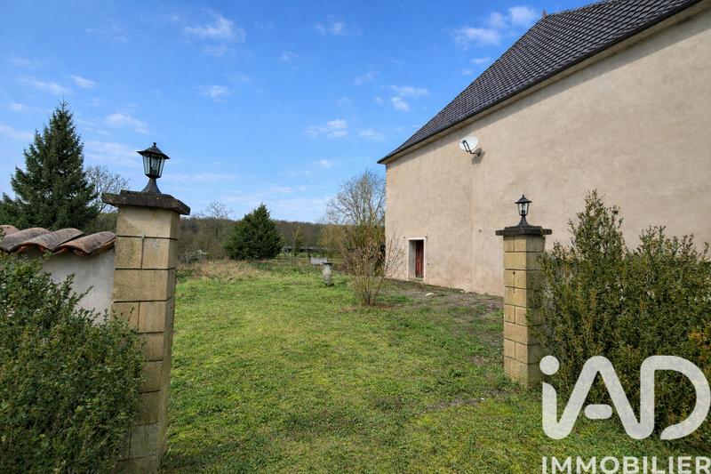 Maison - 246 m² - 5 pièces