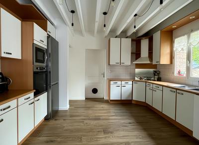 Maison - 150 m² - 7 pièces