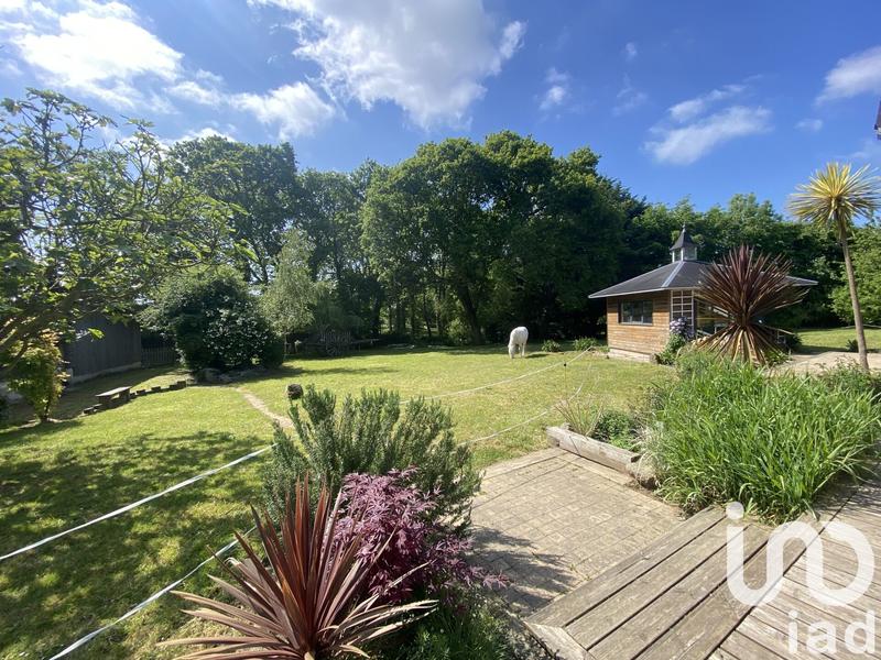 Maison - 220 m² - 6 pièces