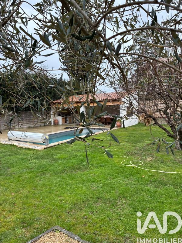 Maison - 177 m² - 8 pièces