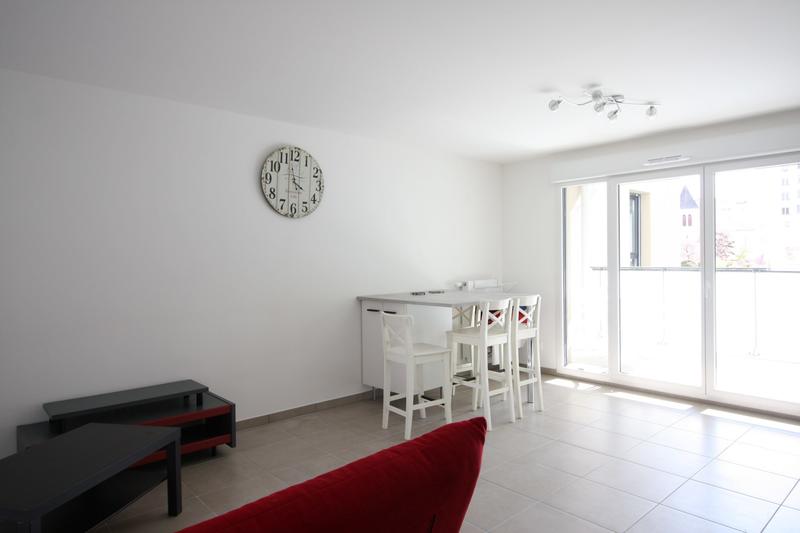 Appartement - 80 m² - 4 pièces