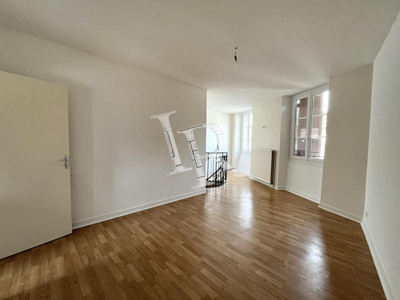 Appartement - 66 m² - 2 pièces