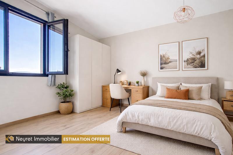 Maison - 156 m² - 6 pièces