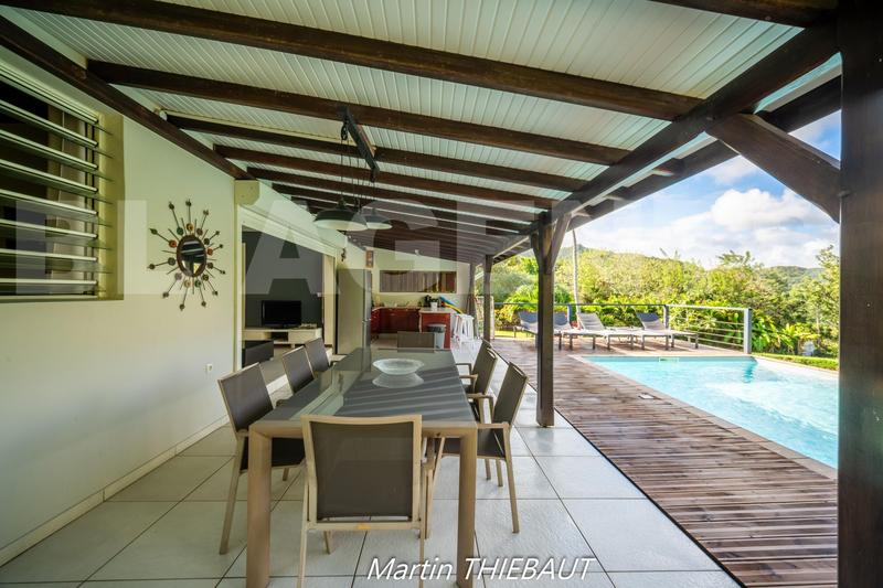 Maison - 70 m² - 4 pièces