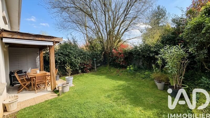 Maison - 83 m² - 4 pièces