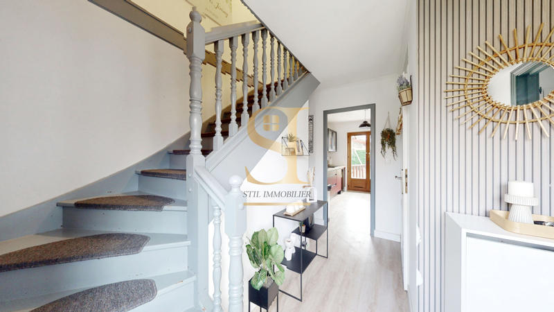 Maison - 83 m² - 5 pièces