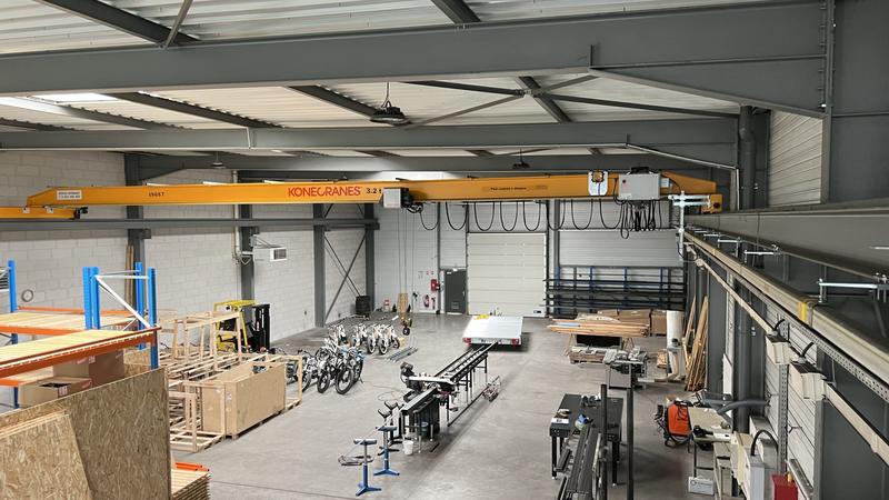 Local d'activités - 726 m²