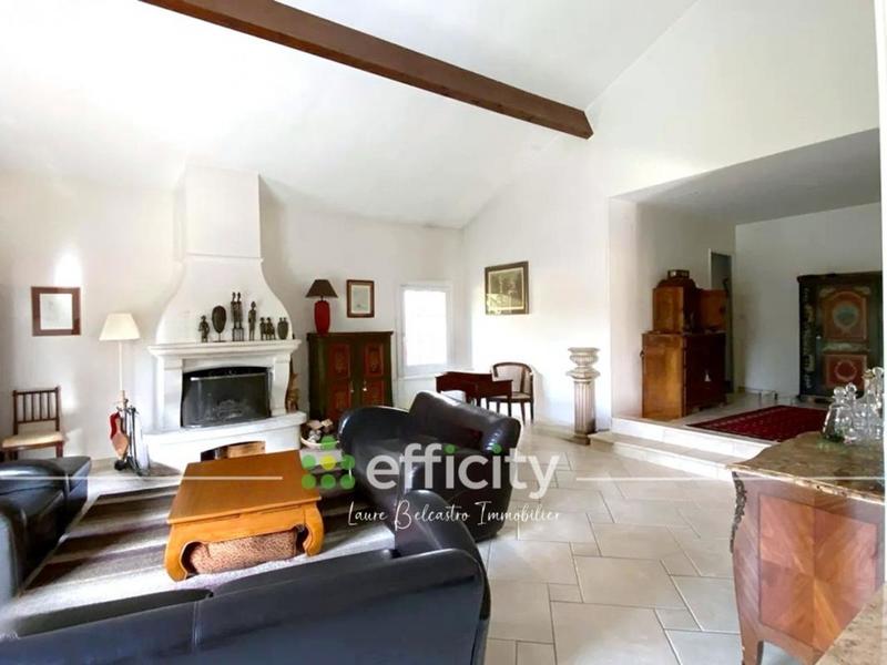 Maison - 160 m² - 8 pièces