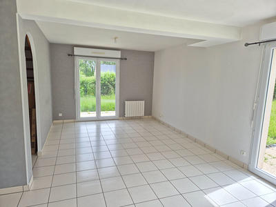 Maison - 96 m² - 5 pièces
