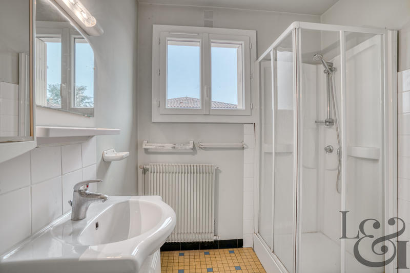 Maison - 98 m² - 5 pièces