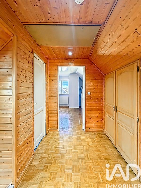 Maison - 105 m² - 5 pièces