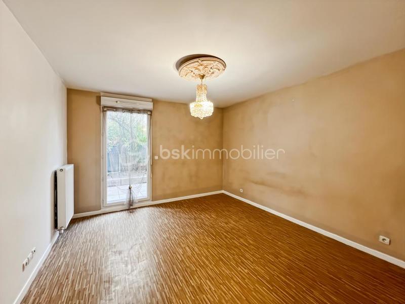 Appartement - 79 m² - 4 pièces