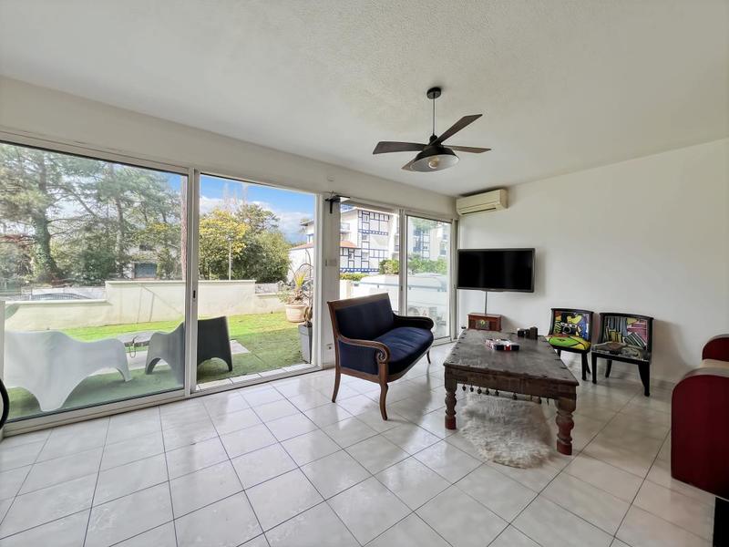 Appartement - 77 m² - 3 pièces